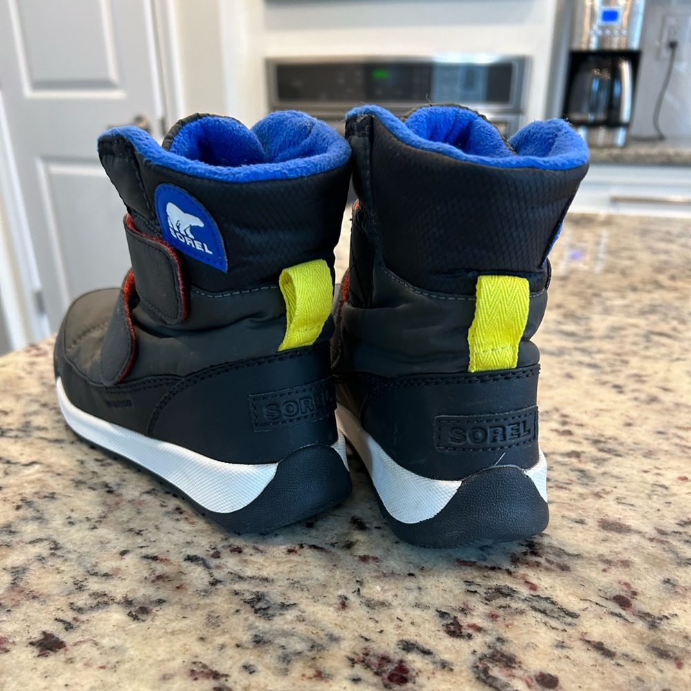 Sorel Whitney II Short Waterproof Insulated Boot